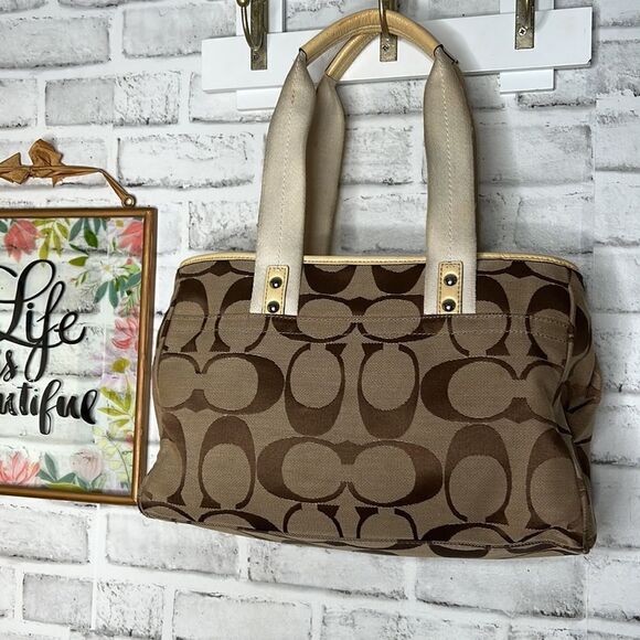 F14878 Coach Daisy Signature Collection Tote Bag Purse - Picture 6 of 10